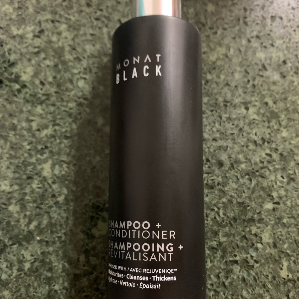 Monat Black Shampoo
